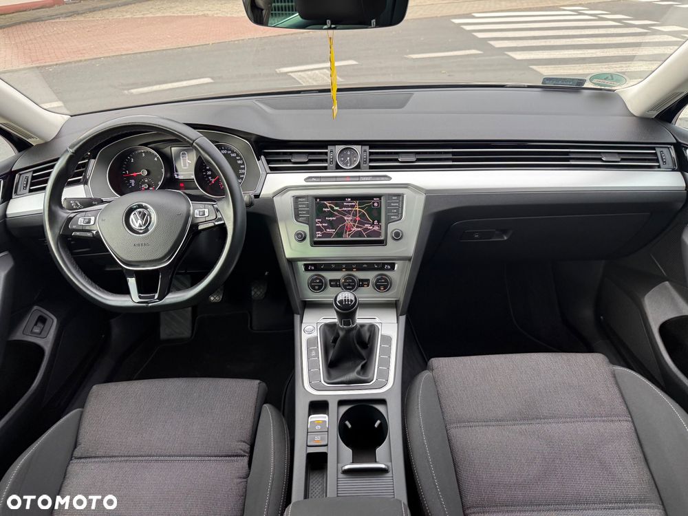 Volkswagen Passat 2.0 TDI BMT Comfortline - 9