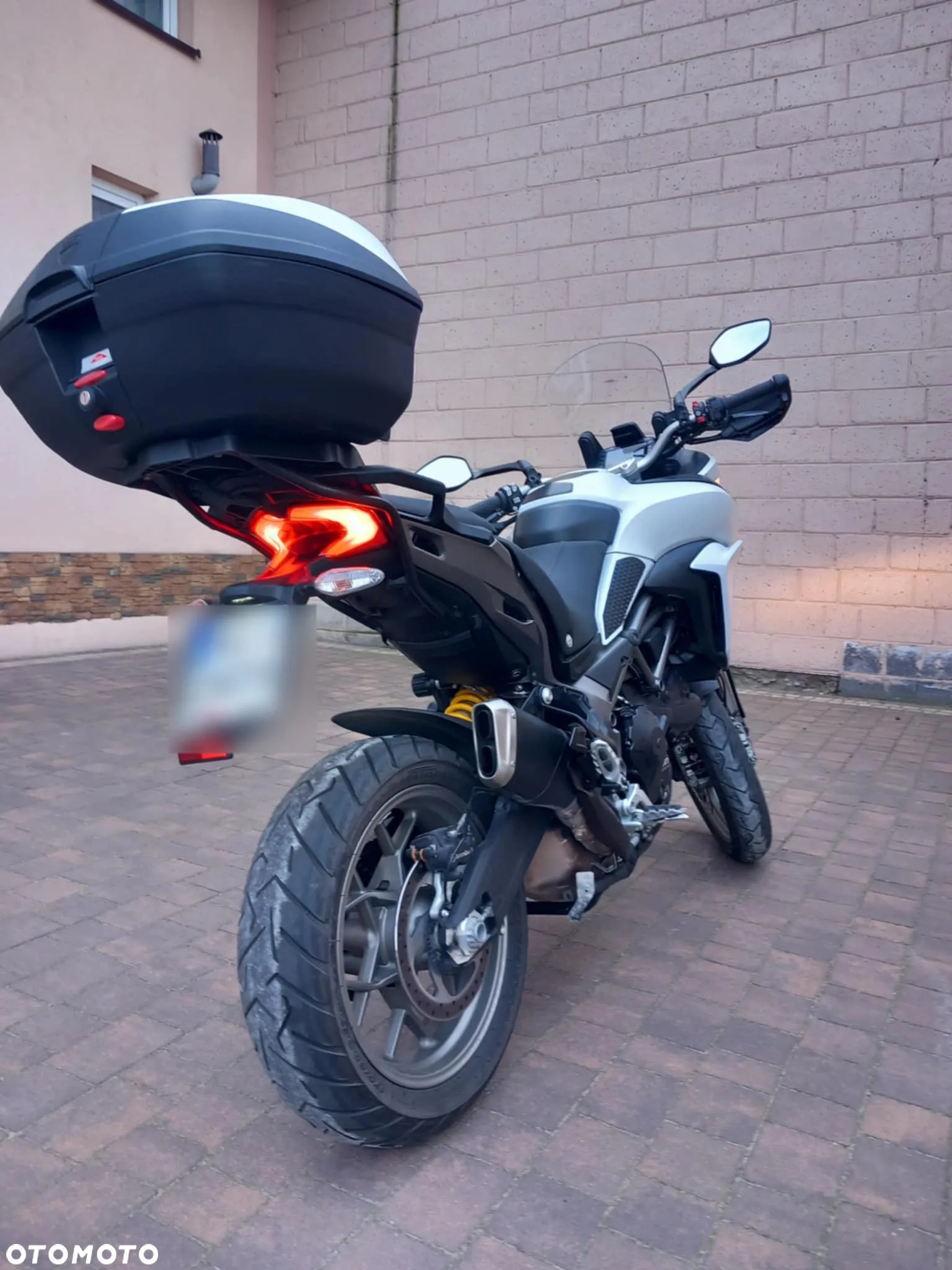 Ducati Multistrada - 2