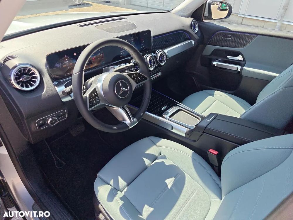 Mercedes-Benz GLB - 9