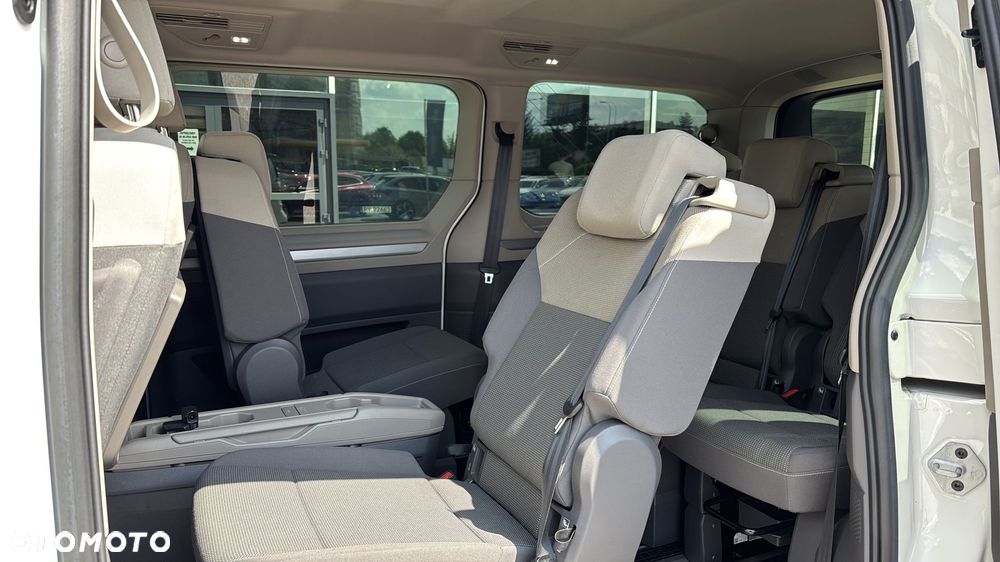 Volkswagen Multivan 2.0 TDI L2 Edition DSG - 17