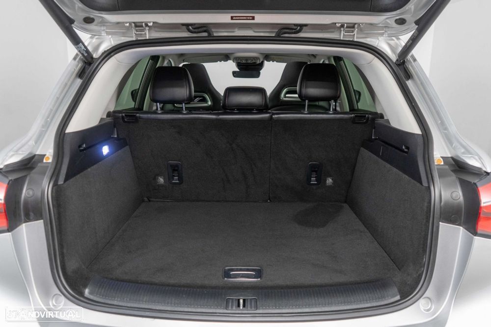 MG EHS 1.5 T-GDI Plug-in Hybrid Luxury - 22
