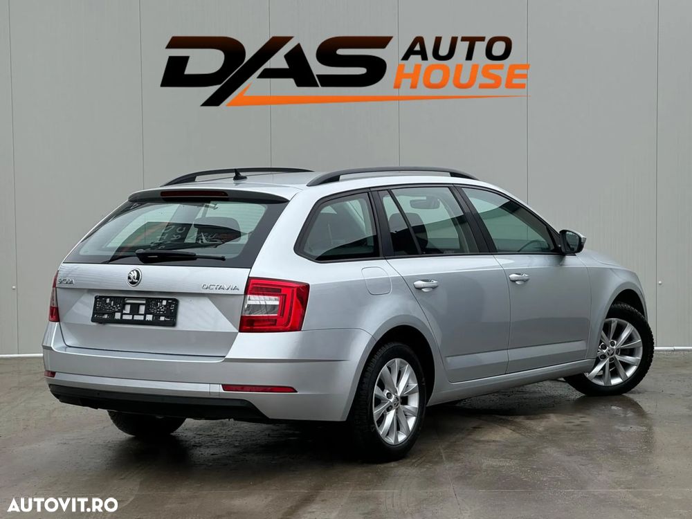 Skoda Octavia 1.6 TDI Drive - 8