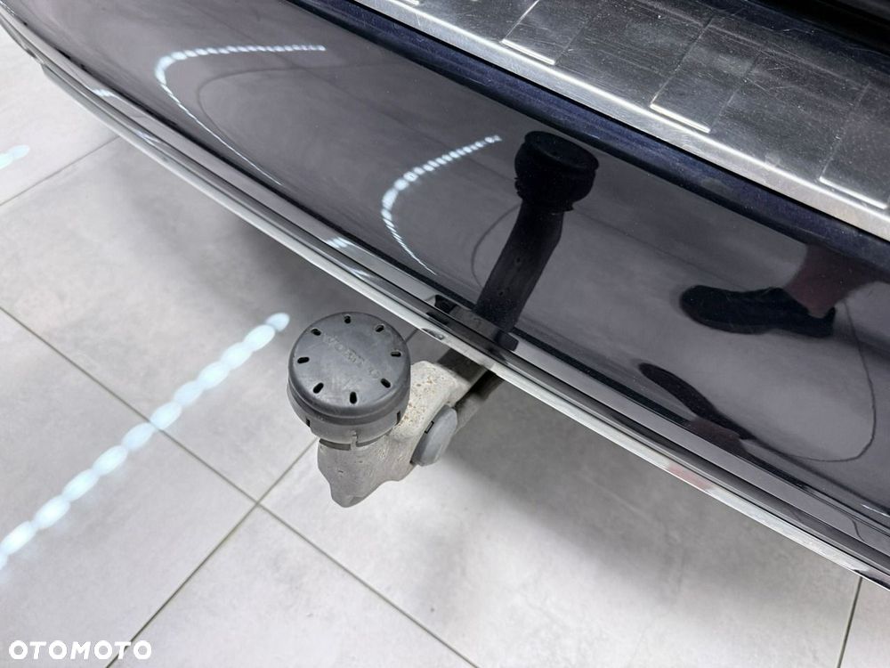 Volvo V90 D5 AWD Geartronic Inscription - 29