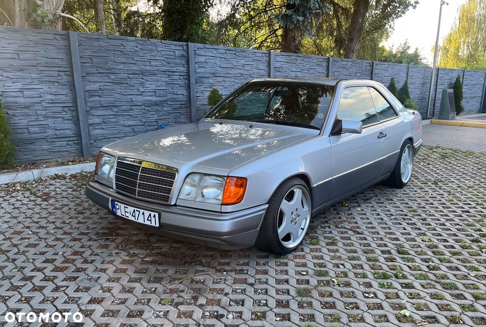 Mercedes-Benz Klasa E - 1