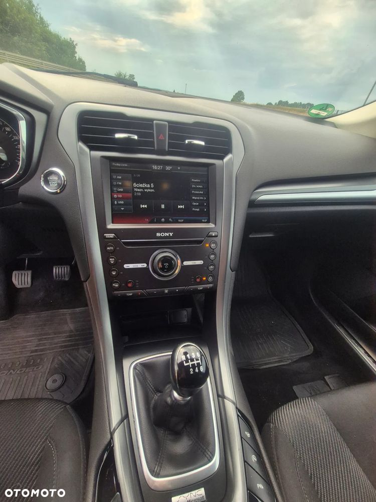 Ford Mondeo 2.0 TDCi Titanium - 28