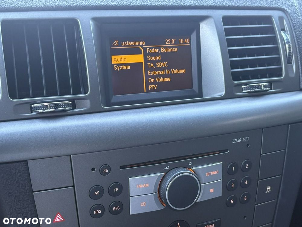 Opel Vectra 1.9 CDTI Sport / GTS - 27