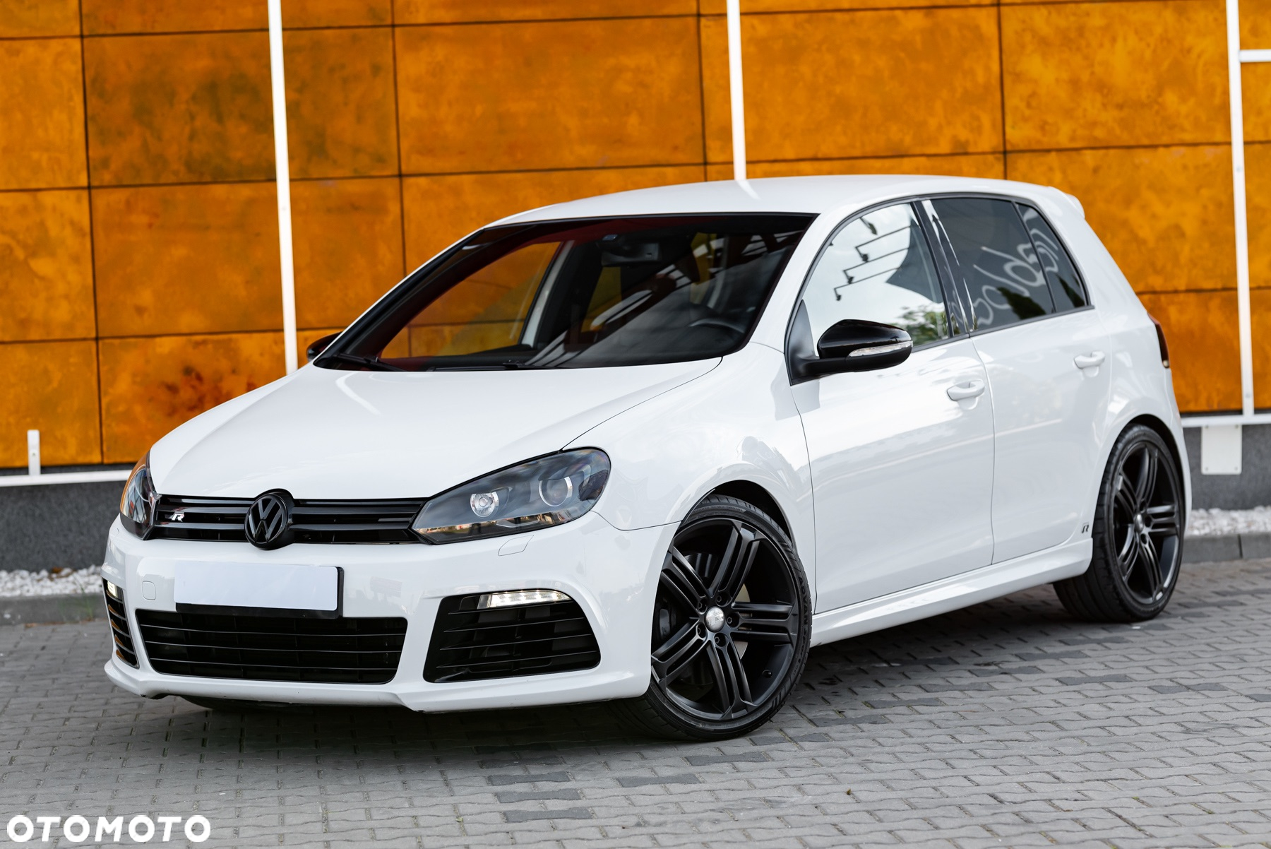 Volkswagen Golf VI 2.0 TSI 4Mot R - 11