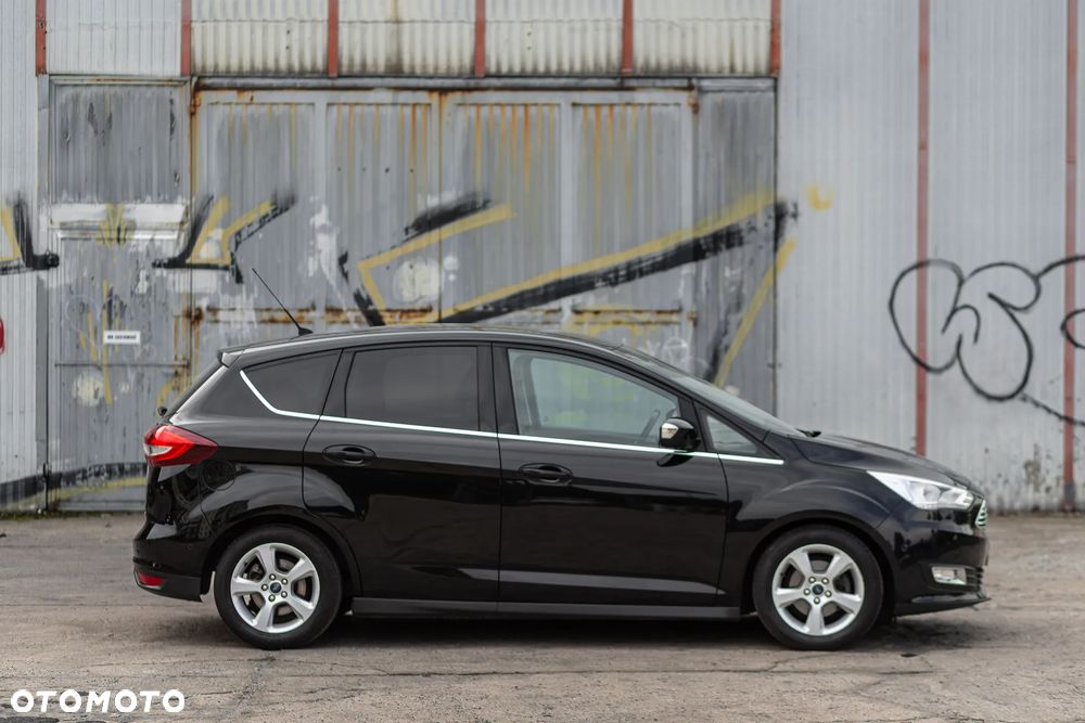 Ford C-MAX - 11