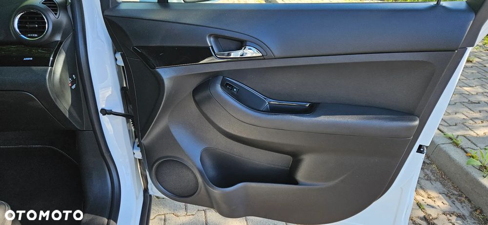 Chevrolet Orlando - 29