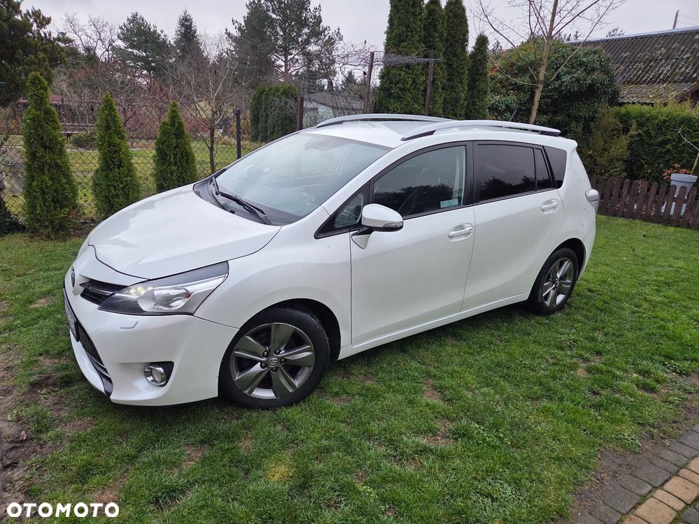 Toyota Verso 1.6 D-4D Prestige 7os - 1