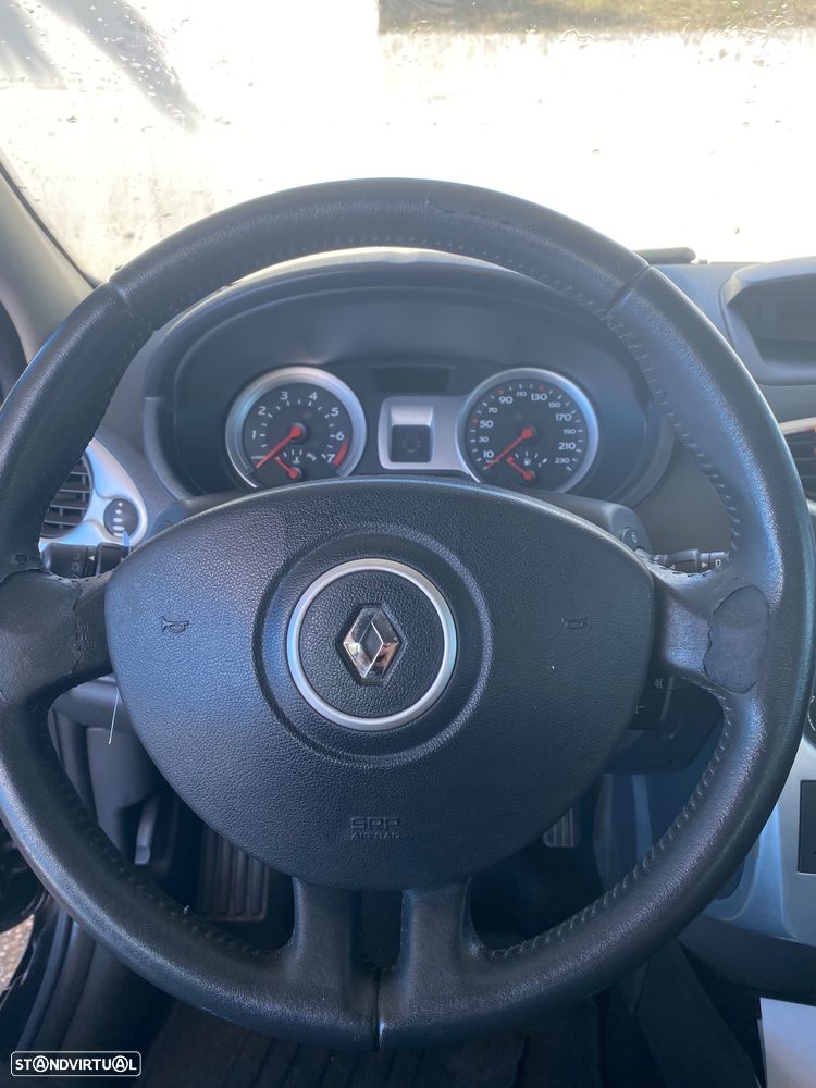 Renault Clio 1.2 16V Rip Curl II - 10