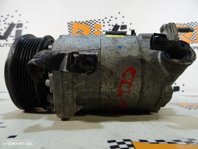 Compressor Do Ac / Ar Condicionado Ford Fiesta Vi (Cb1, Ccn)  C1b119d6 - 4