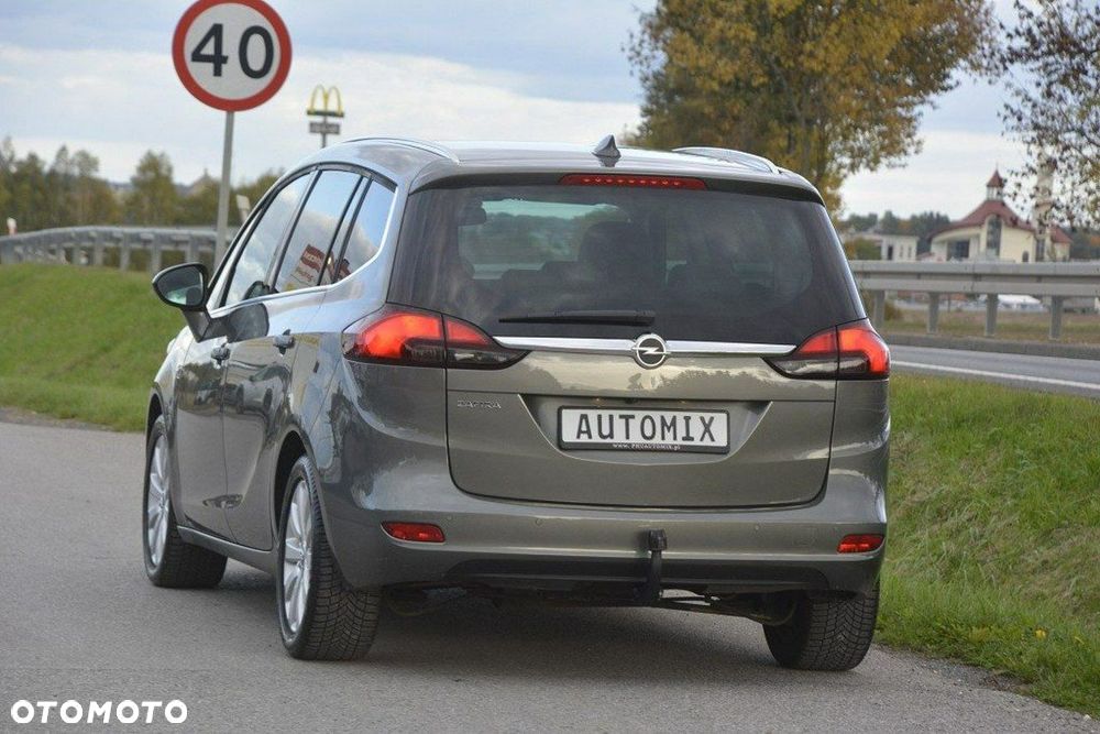 Opel Zafira 1.4 T Cosmo EcoFLEX S&S EU6 - 7