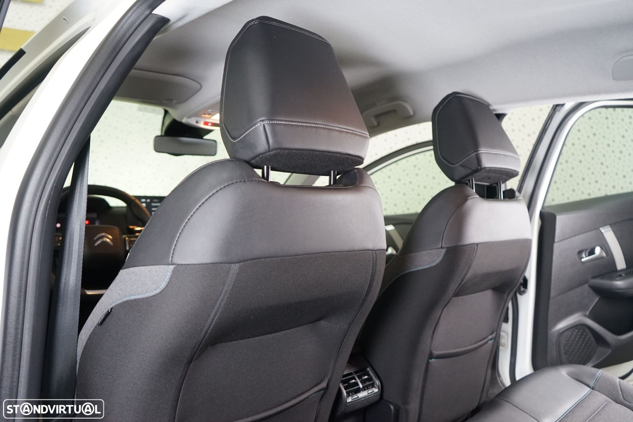 Citroën C4 1.2 PureTech Shine - 39