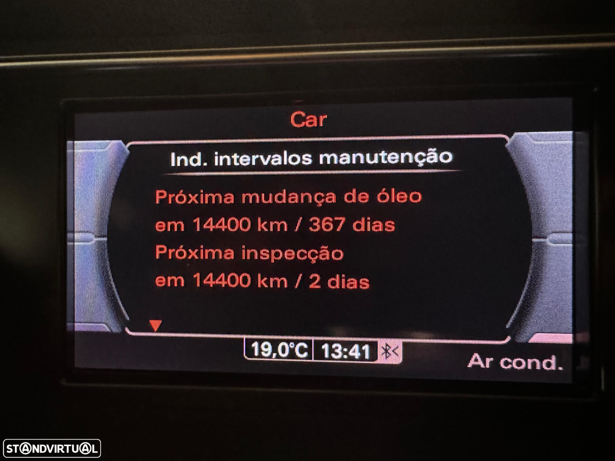 Audi A4 Avant 2.0 TDI Business Line Sport - 23