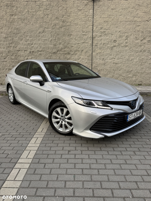 Toyota Camry 2.5 Hybrid Comfort CVT