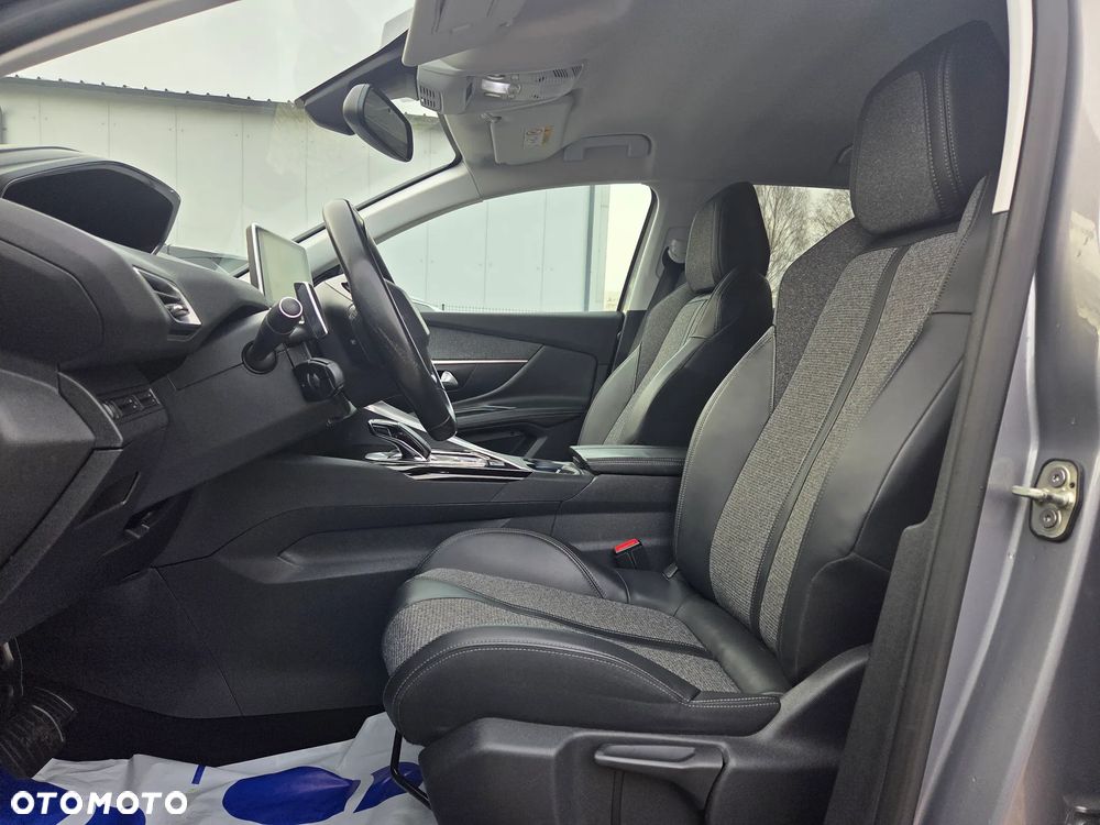 Peugeot 3008 1.6 BlueHDi Allure S&S EAT6 - 30