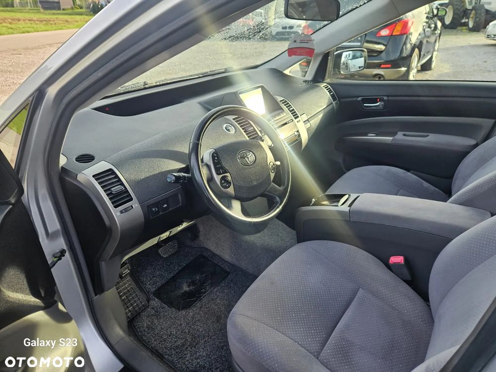 Toyota Prius 1.5 VVT-i Sol - 8