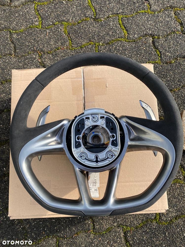 Kierownica Mclaren alcantara - 1