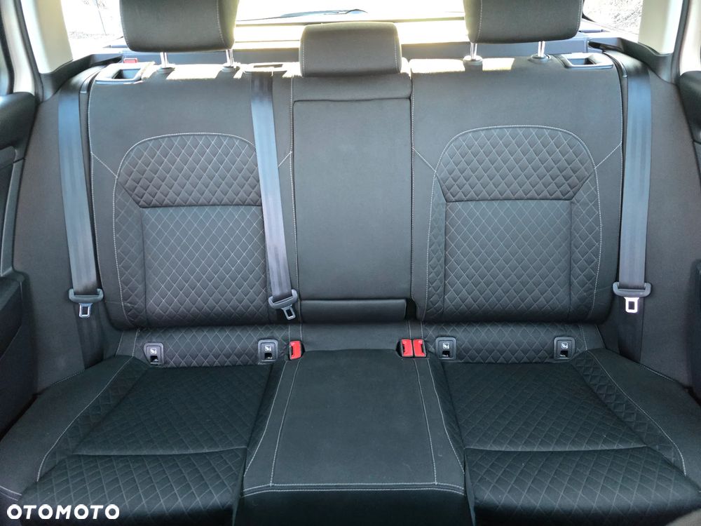 Skoda Superb 2.0 TDI DSG Ambition - 22