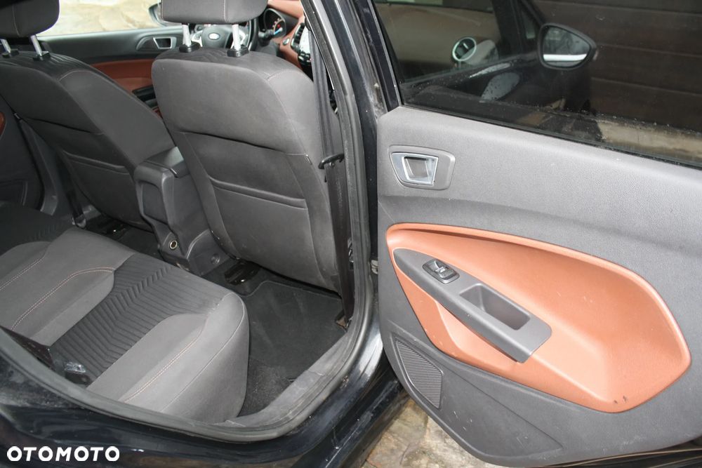 Ford Fiesta 1.0 EcoBoost STart-Stop ST-LINE - 19