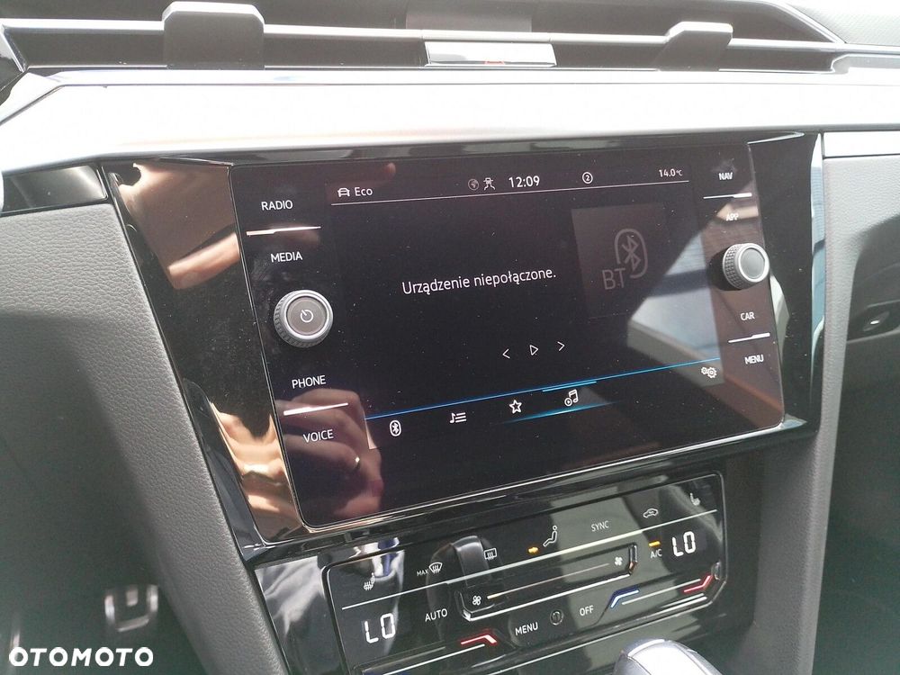 Volkswagen Arteon 2.0 TDI R-Line DSG - 22