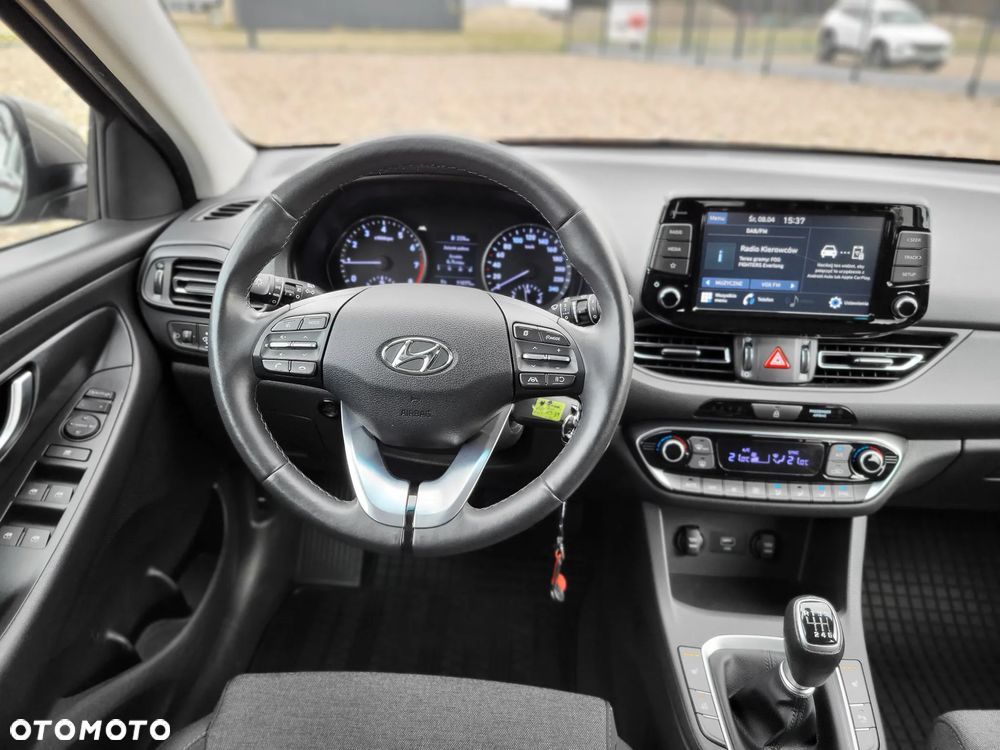 Hyundai i30 1.5 DPI Smart - 12