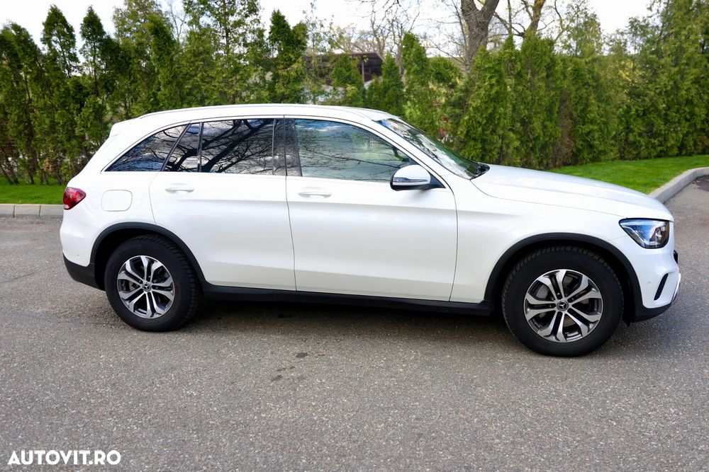 Mercedes-Benz GLC - 9