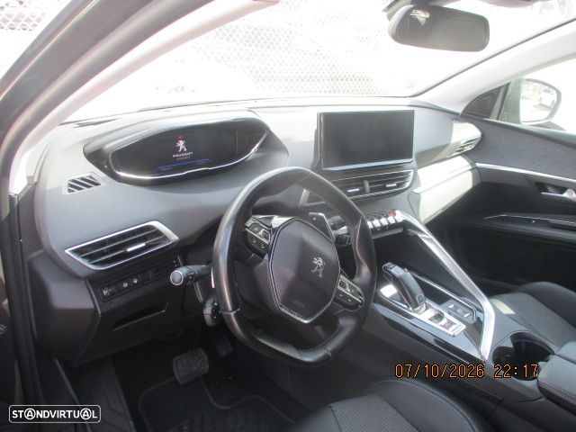 Peugeot 3008 - 9