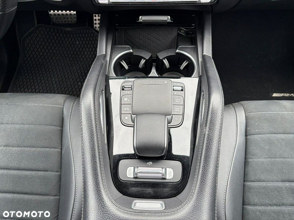 Mercedes-Benz GLE - 23