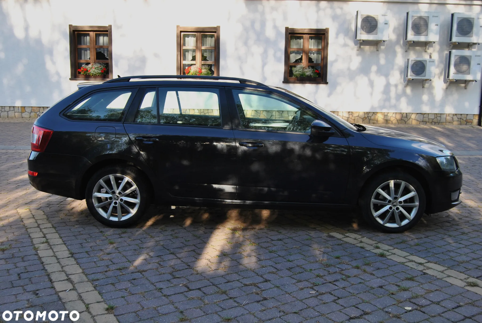 Skoda Octavia 2.0 TDI Elegance DSG - 16