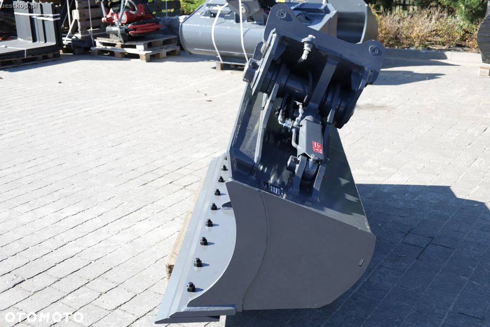 S60 Łyżka skarpowa hydrauliczna Strickland S60 0.8m3 200cm - 10