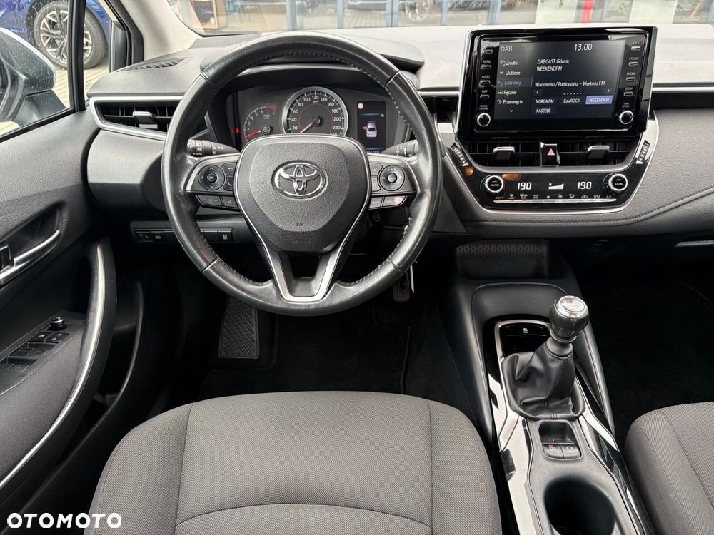 Toyota Corolla 1.5 Active - 11