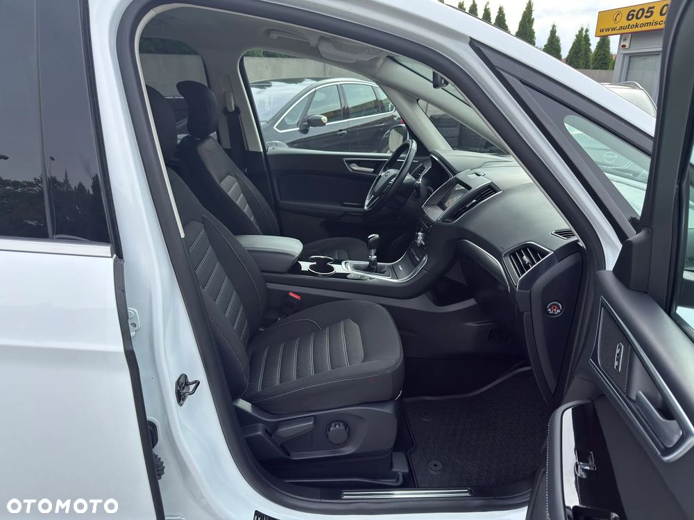 Ford Galaxy 2.0 EcoBlue S&S TITANIUM - 23
