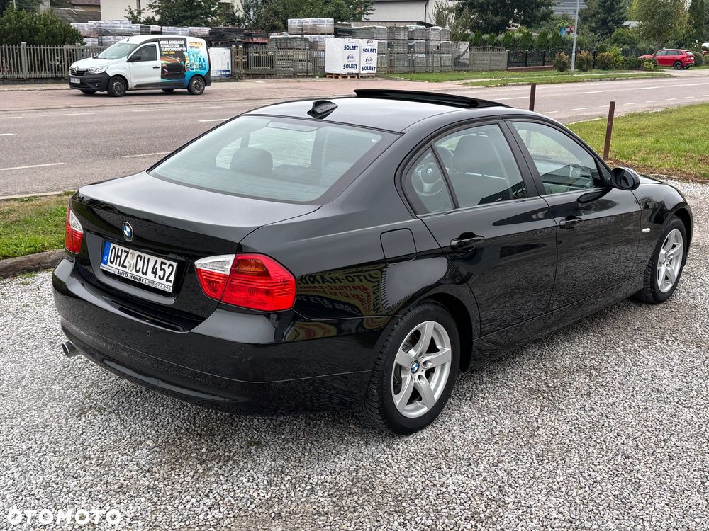 BMW Seria 3 - 24
