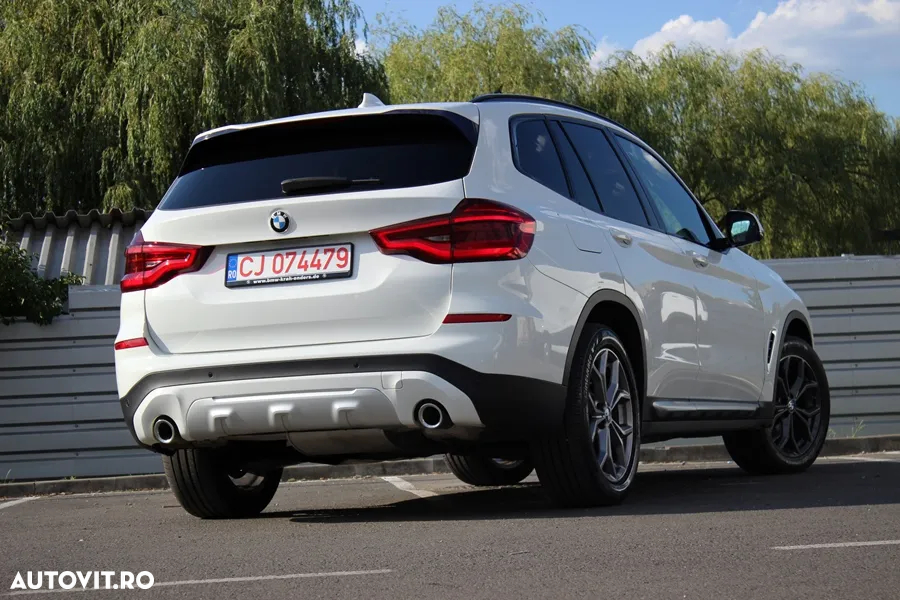 BMW X3 xDrive20d AT xLine - 11