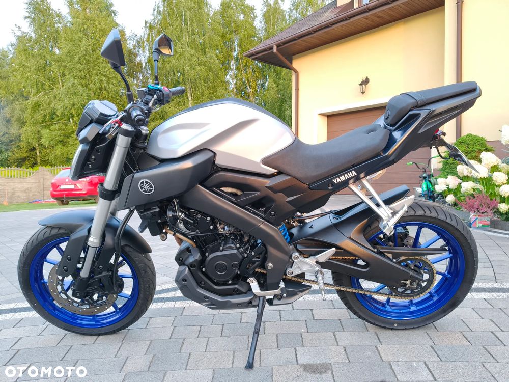 Yamaha MT - 2