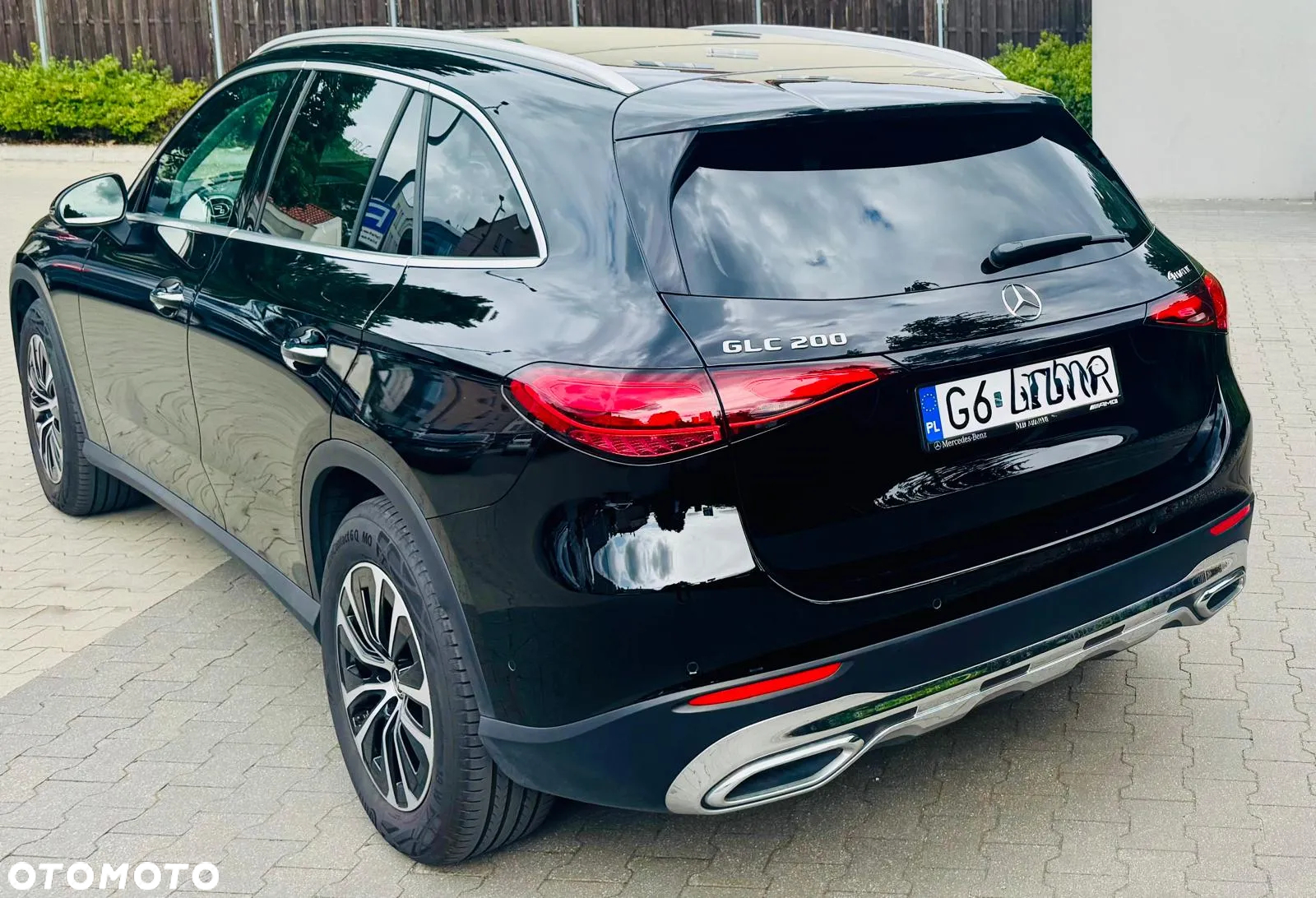 Mercedes-Benz GLC - 4