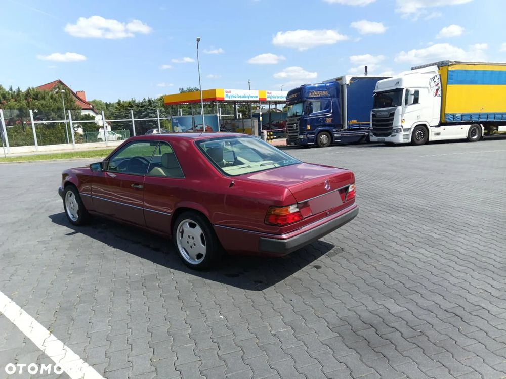 Mercedes-Benz W124 (1984-1993) - 5