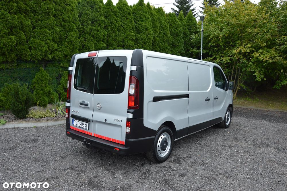 Opel Vivaro - 26