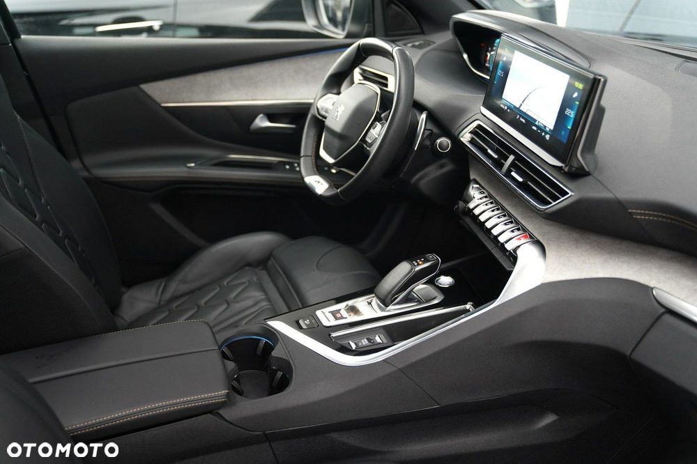 Peugeot 3008 - 16
