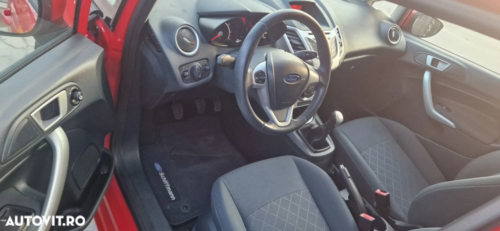 Ford Fiesta - 18