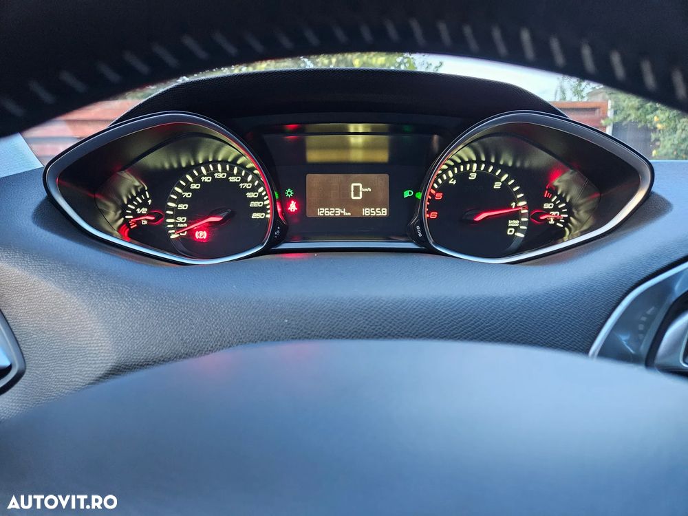 Peugeot 308 1.6 BlueHDi FAP STT Allure - 20