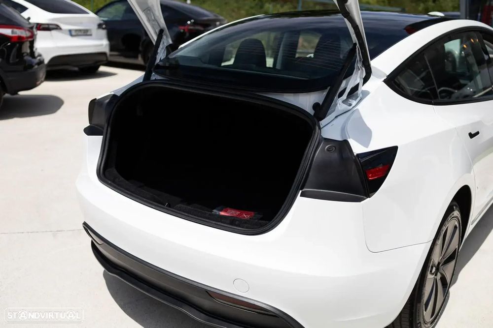 Tesla Model 3 Tração Traseira Premium - 40