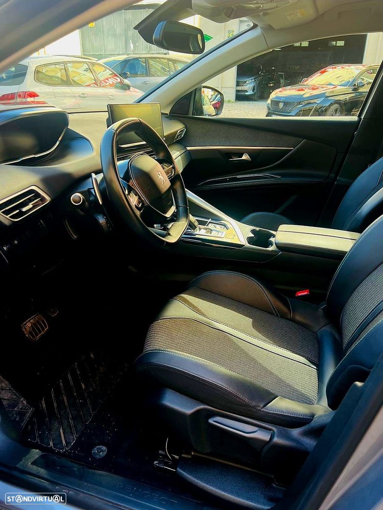 Peugeot 5008 BlueHDI 130 EAT8 Allure - 5