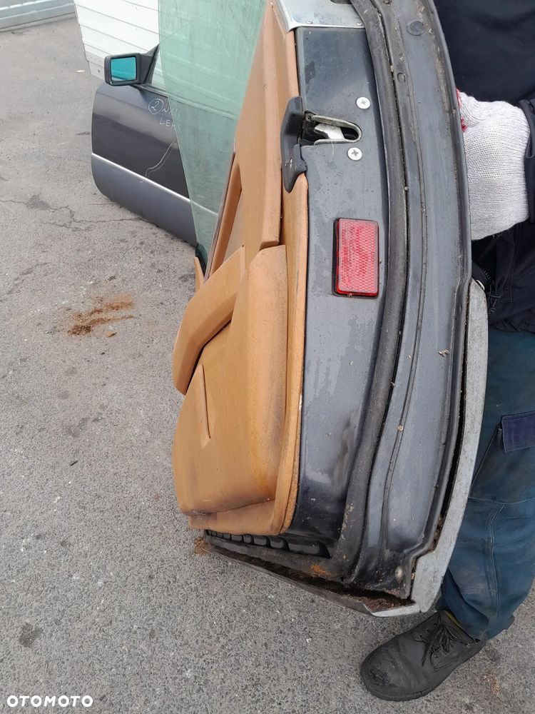Drzwi lewe Mercedes w124 Coupe Cabrio !! Bez tapicerki !! - 4