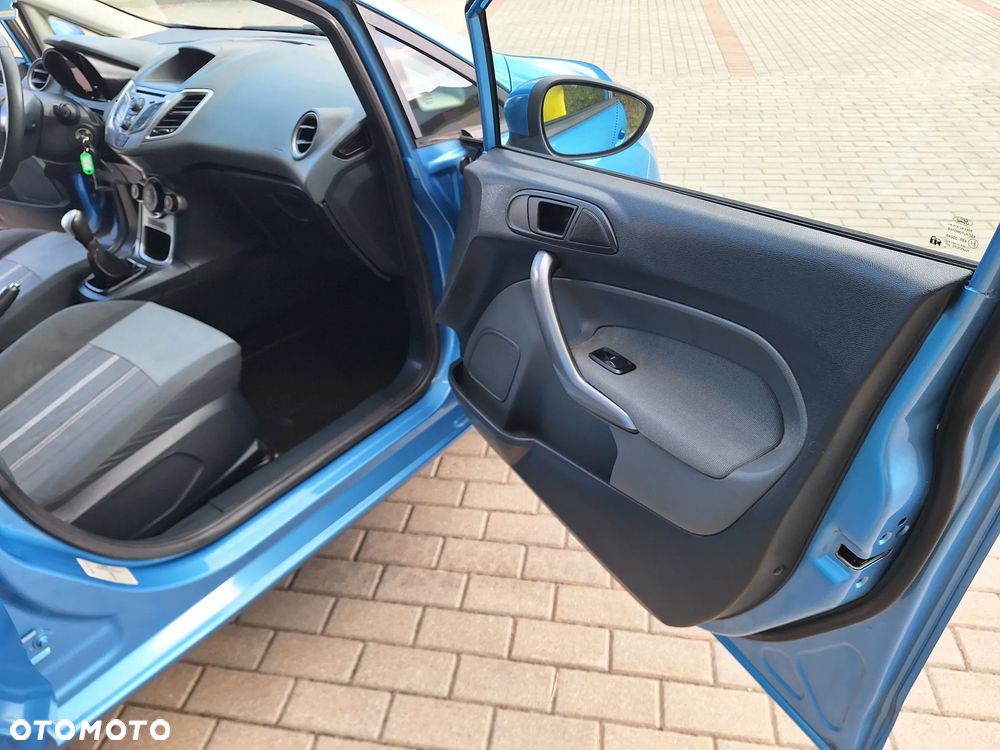 Ford Fiesta 1.25 Titanium - 25