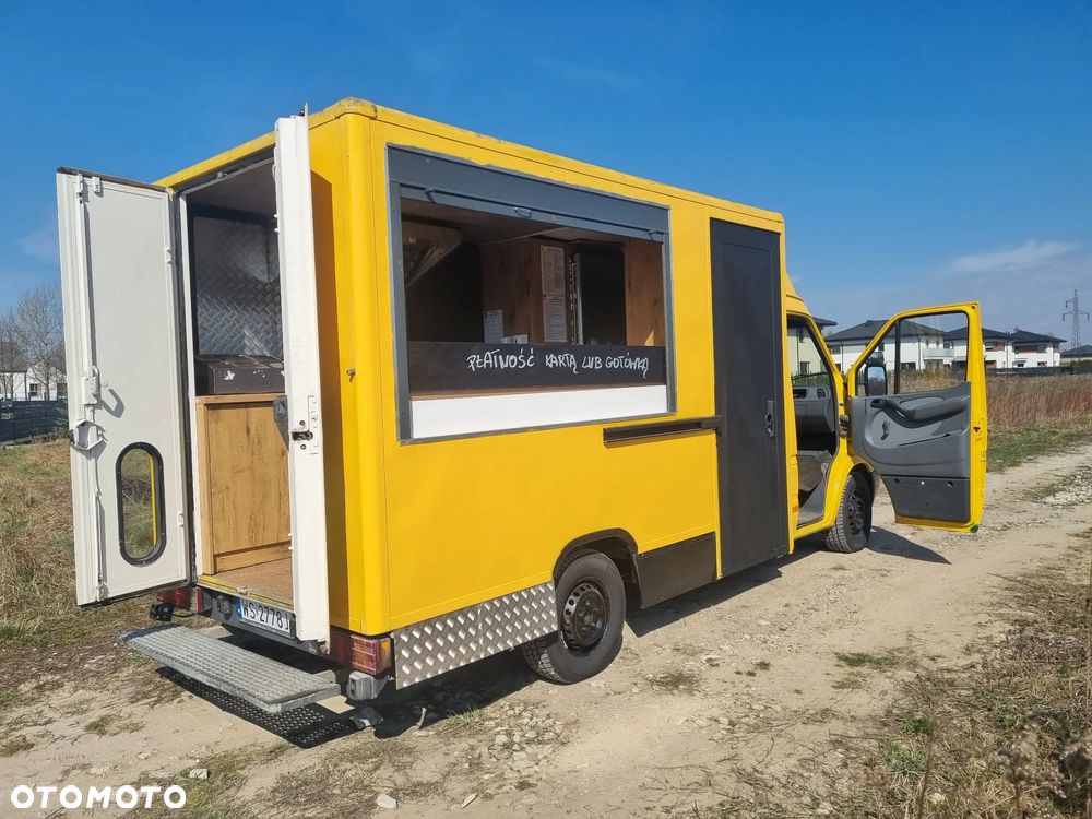 Mercedes-Benz Sprinter - 2