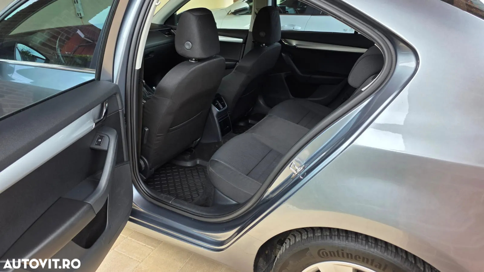 Skoda Octavia 2.0 TDI ELEGANCE - 13