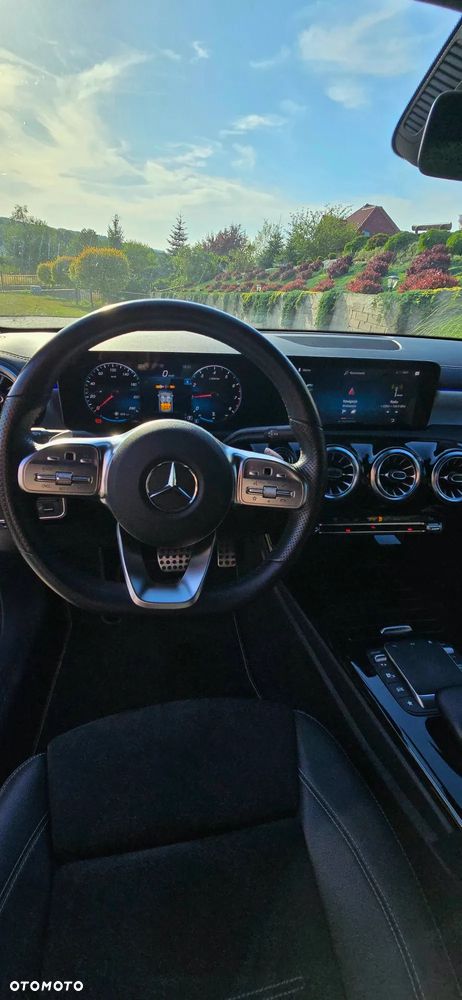 Mercedes-Benz Klasa A 180 AMG Line 7G-DCT - 9